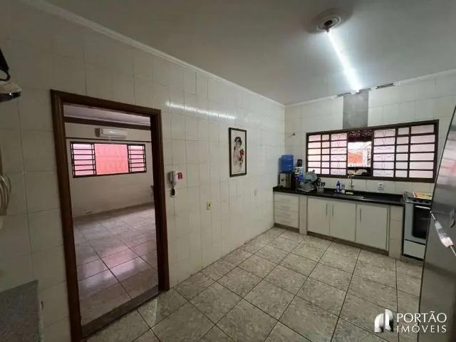Casa / Sobrado para Venda em Bauru/SP Vila Engler 3 Quartos
