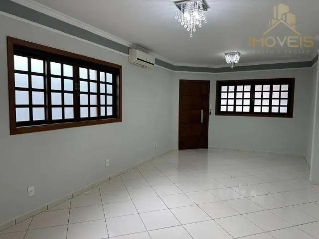 Casa / Sobrado para Venda em Bauru/SP Vila Independência 3 Quartos