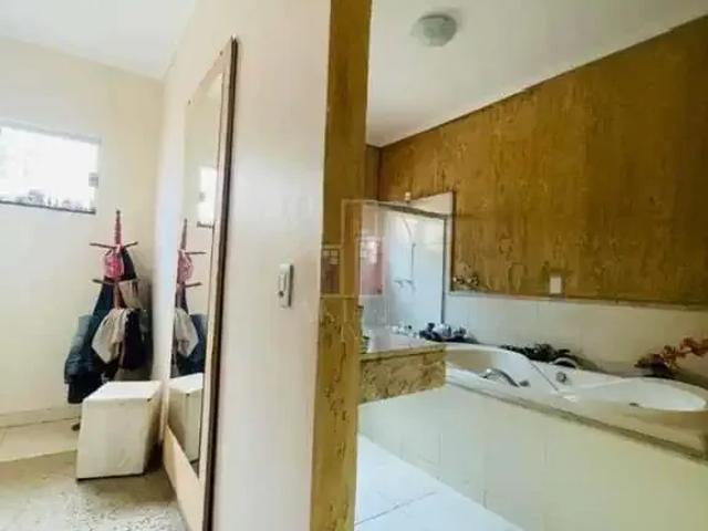 Casa / Sobrado para Venda em Bauru/SP Vila Industrial 4 Quartos