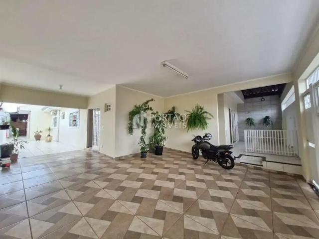 Casa / Sobrado para Venda em Bauru/SP Vila Industrial 3 Quartos