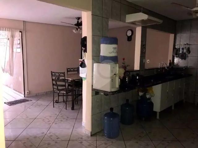 Casa / Sobrado para Venda em Bauru/SP Vila Nove de Julho 3 Quartos