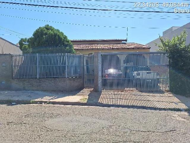 Casa / Sobrado para Venda em Bauru/SP Vila São Francisco 5 Quartos