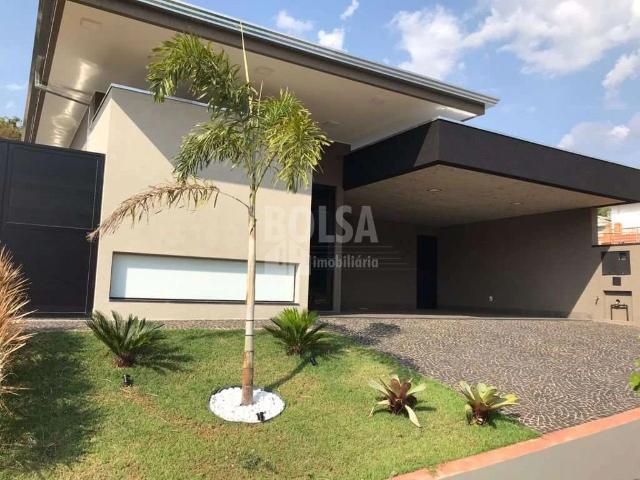 Casa / Sobrado para Venda em Bauru/SP Vila Santista 4 Quartos