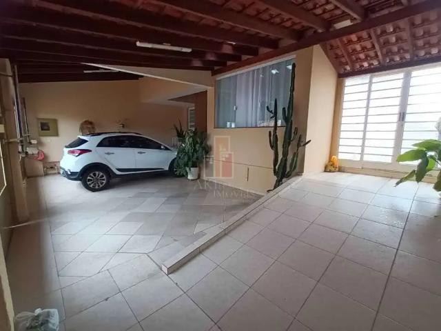 Casa / Sobrado para Venda em Bauru/SP Vila Pacífico II 3 Quartos