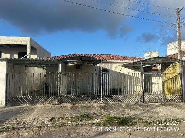 Casa / Sobrado para Venda em Bayeux/PB Comercial Norte 2 Quartos