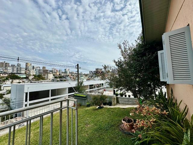 Casa / Sobrado para Venda em Bento Gonçalves/RS Universitário 3 Quartos