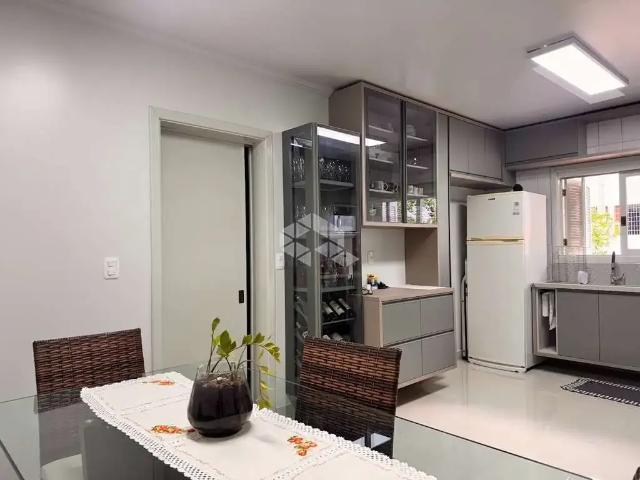 Casa / Sobrado para Venda em Bento Gonçalves/RS Universitário 3 Quartos