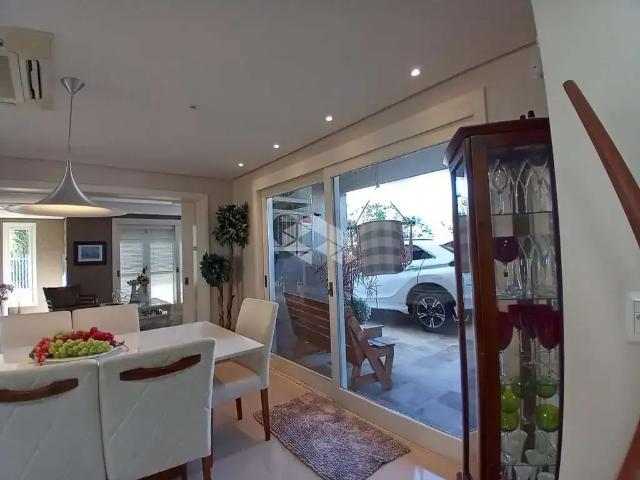 Casa / Sobrado para Venda em Bento Gonçalves/RS Universitário 4 Quartos