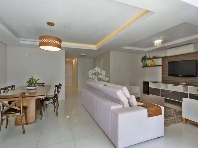 Casa / Sobrado para Venda em Bento Gonçalves/RS Universitário 4 Quartos