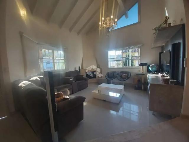 Casa / Sobrado para Venda em Bento Gonçalves/RS Universitário 5 Quartos