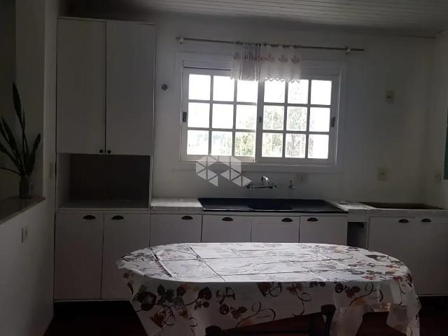 Casa / Sobrado para Venda em Bento Gonçalves/RS Barracão 3 Quartos