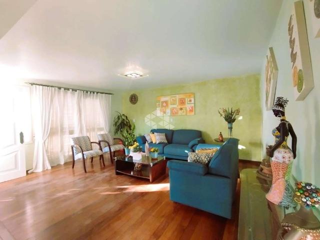 Casa / Sobrado para Venda em Bento Gonçalves/RS Fenavinho 4 Quartos