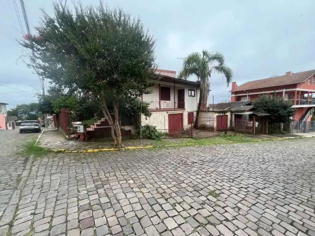 Casa / Sobrado para Venda em Bento Gonçalves/RS Juventude da Enologia 3 Quartos