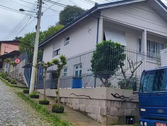 Casa / Sobrado para Venda em Bento Gonçalves/RS Maria Goretti 3 Quartos
