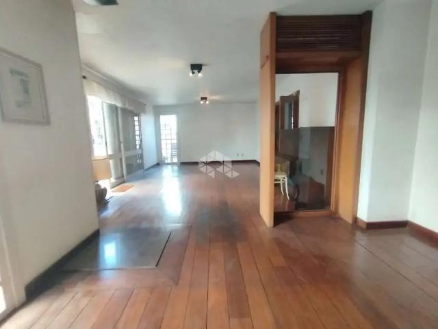 Casa / Sobrado para Venda em Bento Gonçalves/RS Planalto 3 Quartos