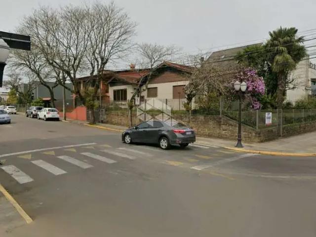 Casa / Sobrado para Venda em Bento Gonçalves/RS Planalto 3 Quartos