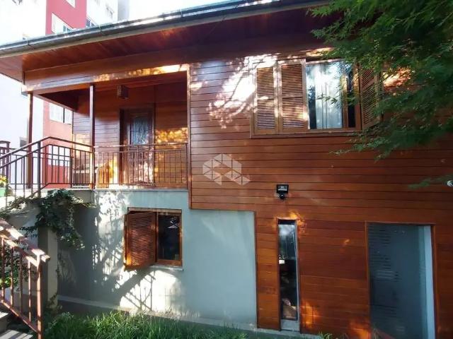 Casa / Sobrado para Venda em Bento Gonçalves/RS São Francisco 5 Quartos