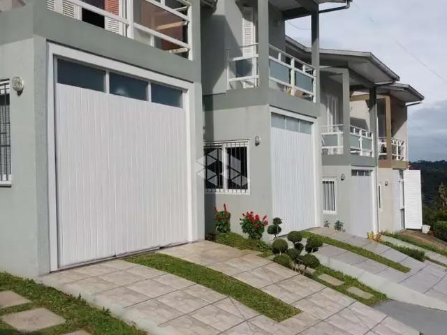 Casa / Sobrado para Venda em Bento Gonçalves/RS São João 3 Quartos