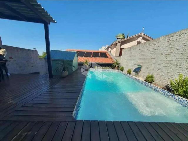 Casa / Sobrado para Venda em Bento Gonçalves/RS São Roque 3 Quartos