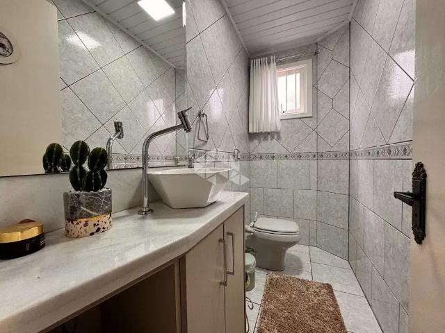 Casa / Sobrado para Venda em Bento Gonçalves/RS São Roque 4 Quartos