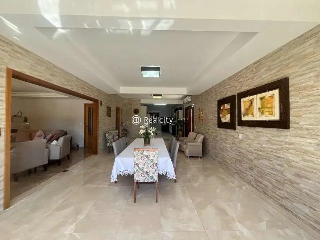 Casa / Sobrado para Venda em Bento Gonçalves/RS São Roque 5 Quartos