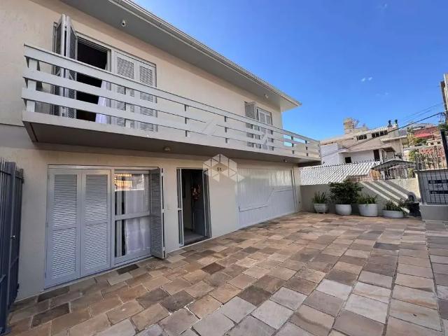 Casa / Sobrado para Venda em Bento Gonçalves/RS Santa Rita 4 Quartos