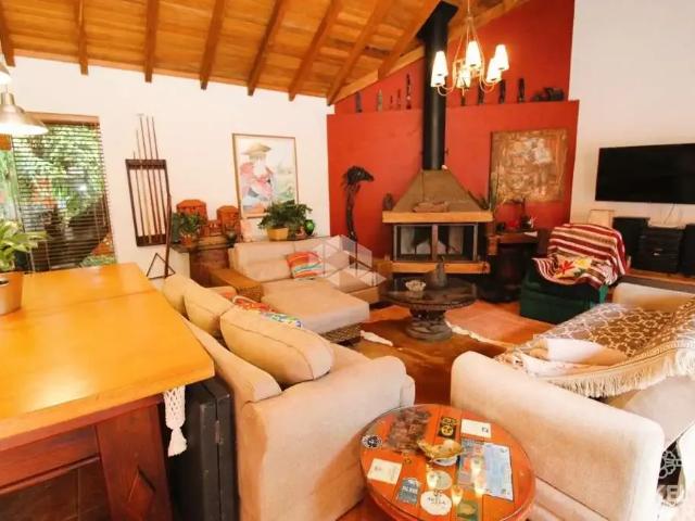 Casa / Sobrado para Venda em Bento Gonçalves/RS Santo Antão 4 Quartos