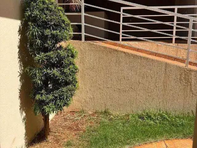 Casa / Sobrado para Venda em Bebedouro/SP Centro 4 Quartos