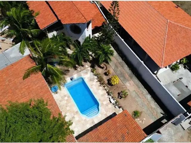 Casa / Sobrado para Venda em Beberibe/CE Morro Branco 4 Quartos