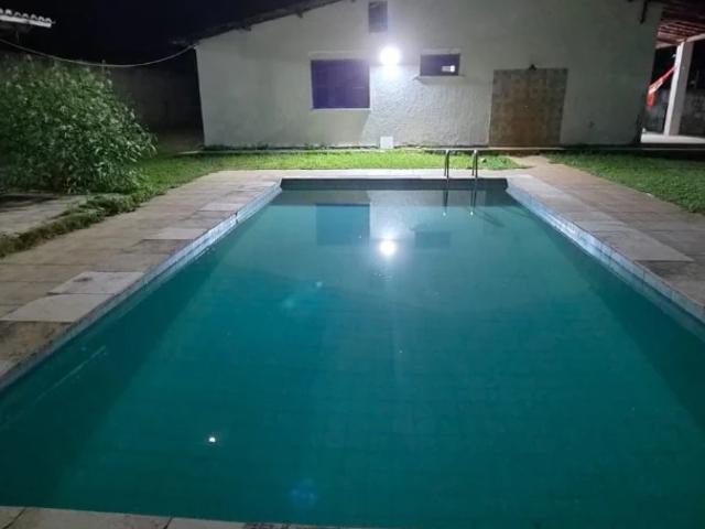 Casa / Sobrado para Venda em Beberibe/CE Morro Branco 3 Quartos