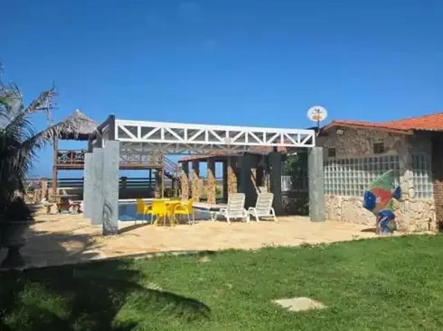Casa / Sobrado para Venda em Beberibe/CE Morro Branco
