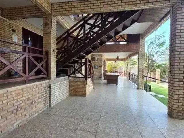 Casa / Sobrado para Venda em Beberibe/CE Centro 10 Quartos