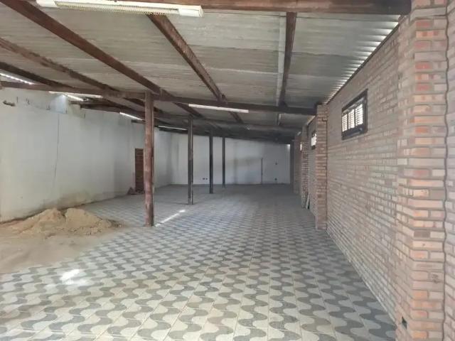 Casa / Sobrado para Venda em Beberibe/CE Centro 3 Quartos