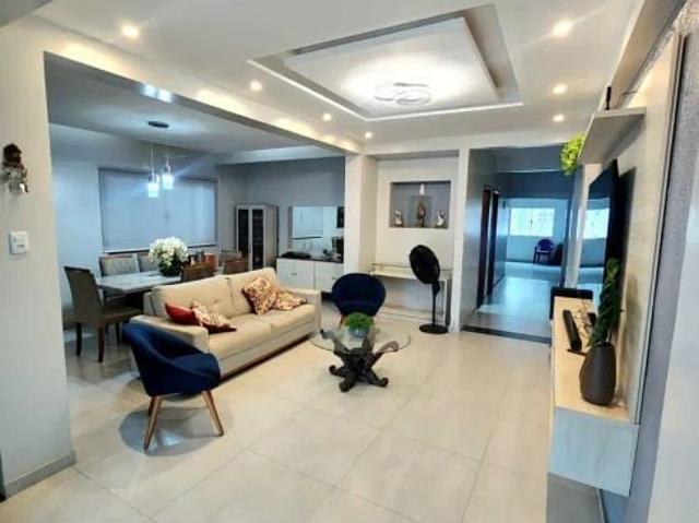 Casa / Sobrado para Venda em Belém/PA Marambaia 5 Quartos