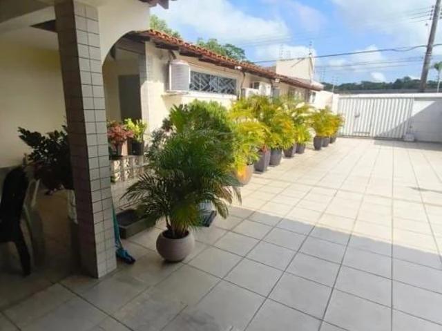 Casa / Sobrado para Venda em Belém/PA Marambaia 6 Quartos