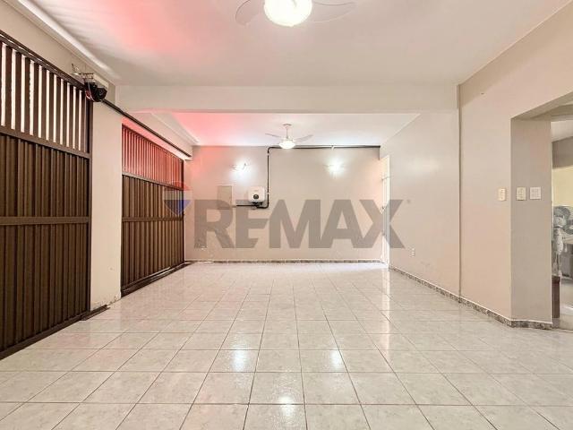 Casa / Sobrado para Venda em Belém/PA Marco 3 Quartos