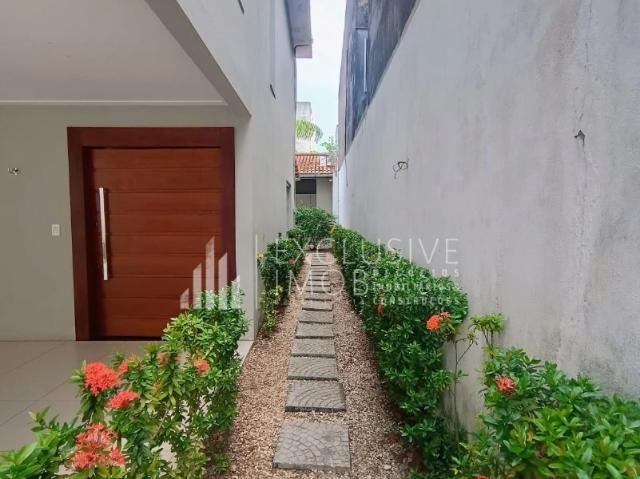 Casa / Sobrado para Venda em Belém/PA Marco 3 Quartos