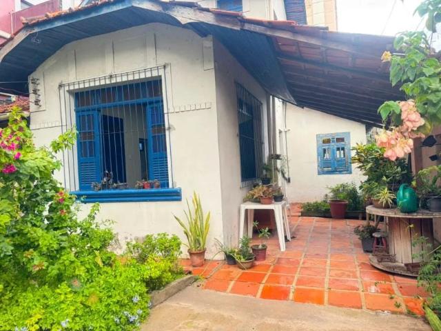 Casa / Sobrado para Venda em Belém/PA Nazaré 3 Quartos