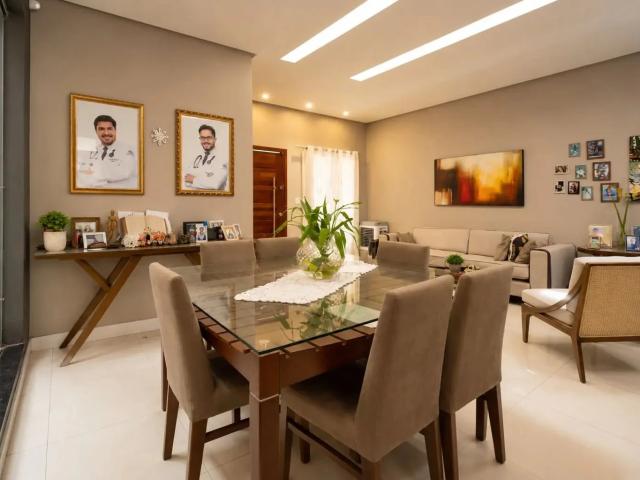 Casa / Sobrado para Venda em Belém/PA Batista Campos 4 Quartos