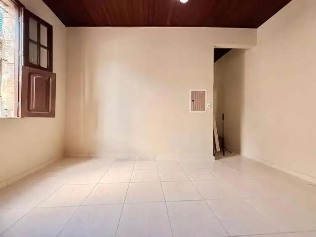 Casa / Sobrado para Venda em Belém/PA Cidade Velha 4 Quartos