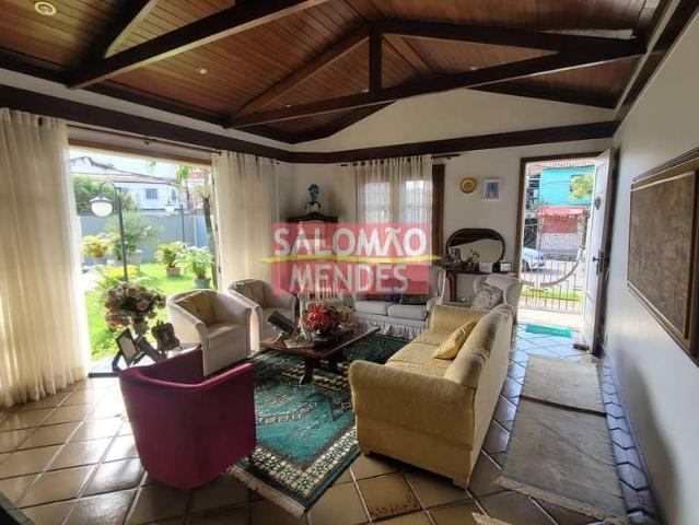Casa / Sobrado para Venda em Belém/PA Batista Campos 5 Quartos