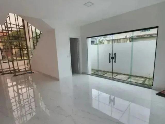 Casa / Sobrado para Venda em Belém/PA Parque Verde 5 Quartos