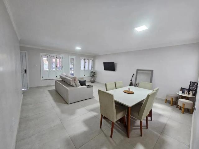 Casa / Sobrado para Venda em Belém/PA Pedreira 3 Quartos