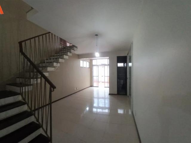 Casa / Sobrado para Venda em Belém/PA São Brás 3 Quartos