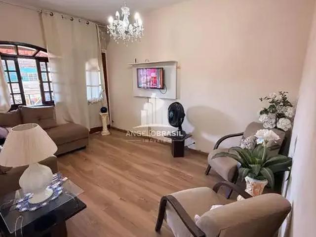 Casa / Sobrado para Venda em Belford Roxo/RJ Nova Piam 5 Quartos