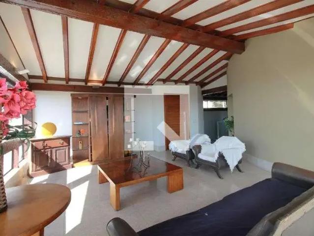 Casa / Sobrado para Venda em Belo Horizonte/MG Mangabeiras 3 Quartos
