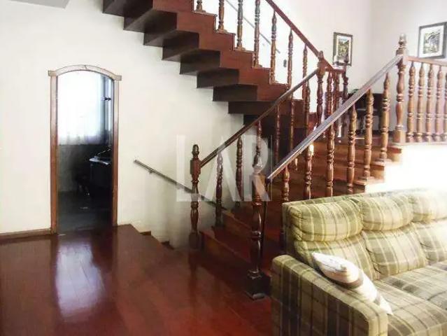 Casa / Sobrado para Venda em Belo Horizonte/MG Mangabeiras 8 Quartos