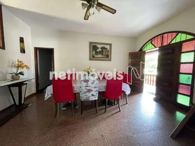 Casa / Sobrado para Venda em Belo Horizonte/MG Maria Helena 5 Quartos