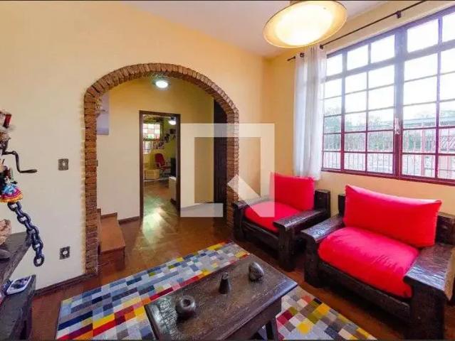 Casa / Sobrado para Venda em Belo Horizonte/MG Minas Brasil 4 Quartos