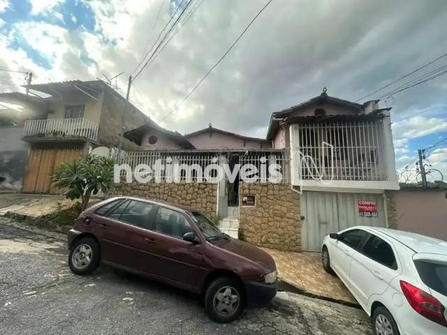 Casa / Sobrado para Venda em Belo Horizonte/MG Minas Caixa 3 Quartos